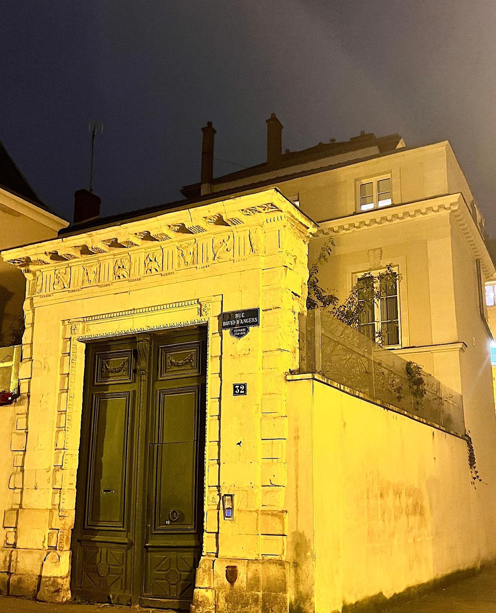 Chambre Cremant - Maison Bossoreil Angers Exterior photo